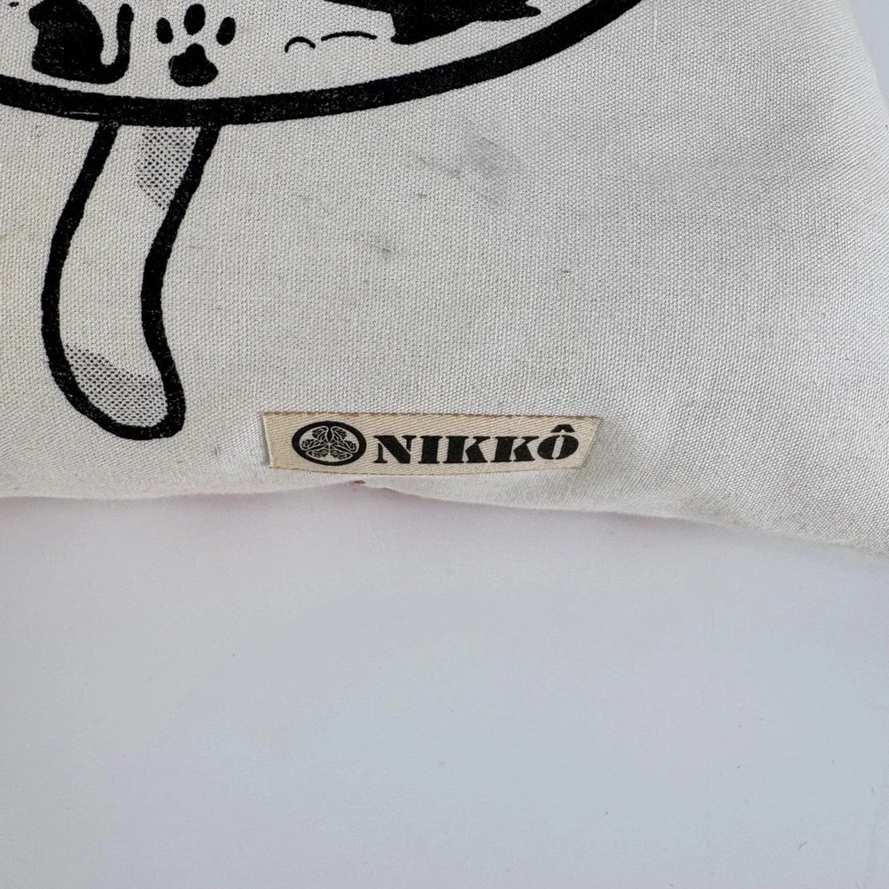 Nikko Lucky Cat Maneki‎ Neko Drawstring Bag Kokeshi Style Lucky Cat